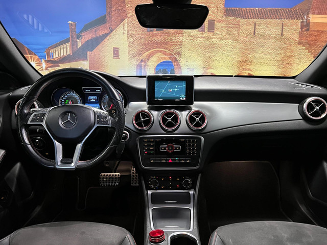 Mercedes-Benz CLA 180 AMG Aut Xenon Night Pakket Camera