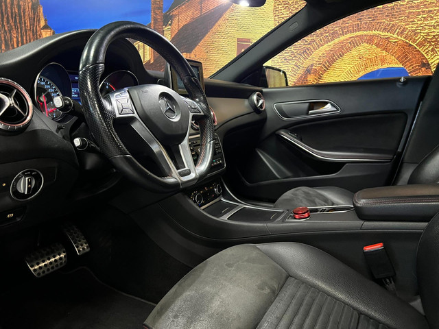 Mercedes-Benz CLA 180 AMG Aut Xenon Night Pakket Camera