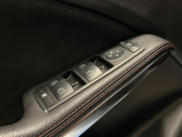 Mercedes-Benz CLA 180 AMG Aut Xenon Night Pakket Camera