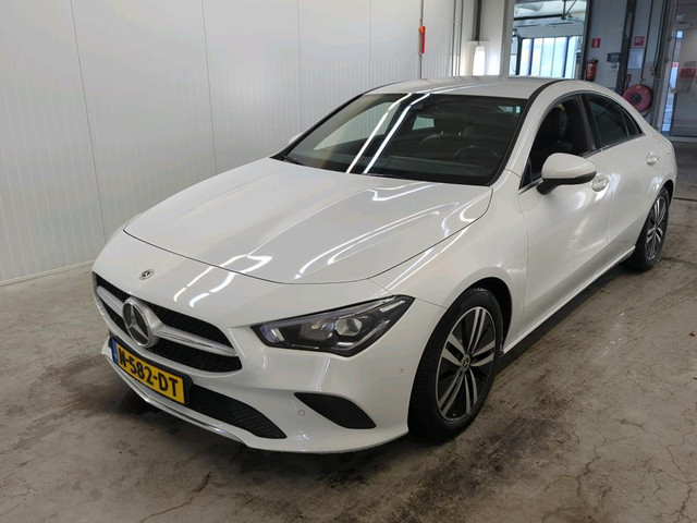 mercedes-benz-cla-180-aut.-business-sol.---navi---camera---led--
