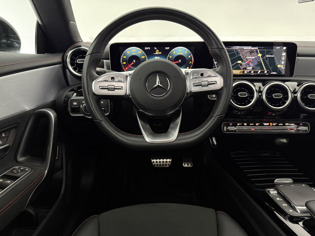 Mercedes-Benz CLA 180 AMG | Pano | LED | Trekhaak | Virtual | Camera | Carplay | Cruise