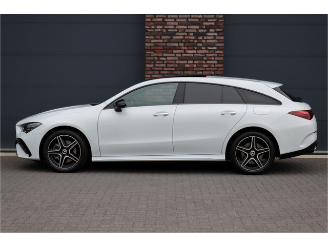 Mercedes-Benz CLA Shooting Brake 250 e AMG Line Aut8 | Facelift | Panoramadak | Distronic+ | Memory | Verwarmd Stuuwiel | Leder | HUD | Sfeerverli