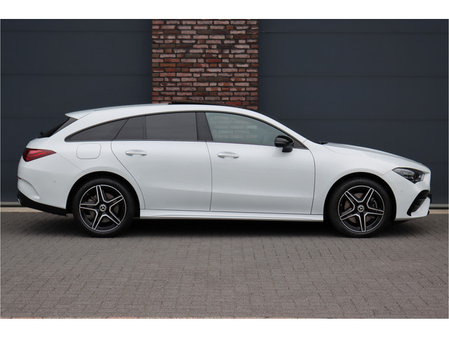 Mercedes-Benz CLA Shooting Brake 250 e AMG Line Aut8 | Facelift | Panoramadak | Distronic+ | Memory | Verwarmd Stuuwiel | Leder | HUD | Sfeerverli