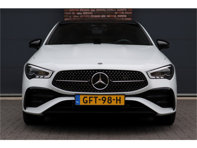 Mercedes-Benz CLA Shooting Brake 250 e AMG Line Aut8 | Facelift | Panoramadak | Distronic+ | Memory | Verwarmd Stuuwiel | Leder | HUD | Sfeerverli