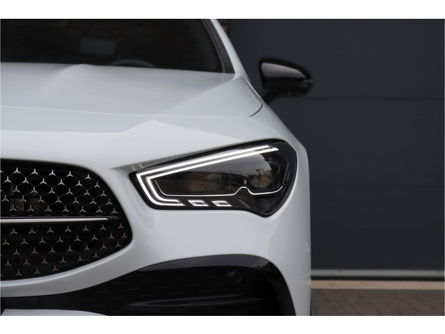 Mercedes-Benz CLA Shooting Brake 250 e AMG Line Aut8 | Facelift | Panoramadak | Distronic+ | Memory | Verwarmd Stuuwiel | Leder | HUD | Sfeerverli