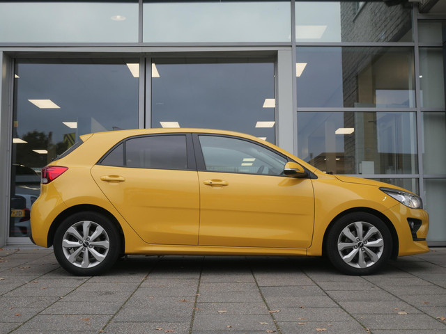 Kia Rio 1.0 T-GDi MHEV DynamicPlusLine | Cruise | Clima | Camera | Carplay | Navi | Keyless |