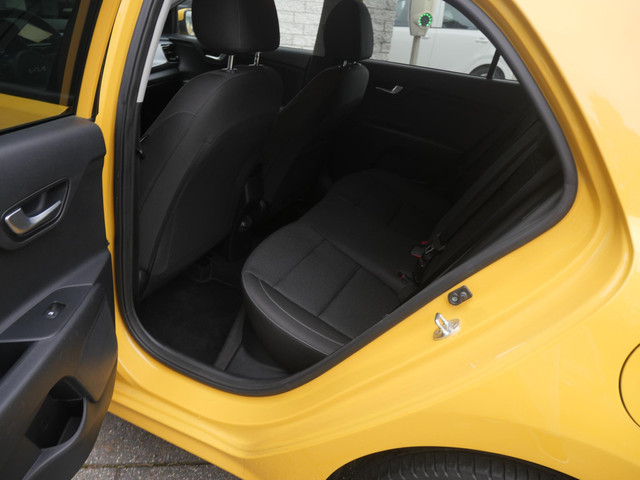 Kia Rio 1.0 T-GDi MHEV DynamicPlusLine | Cruise | Clima | Camera | Carplay | Navi | Keyless |