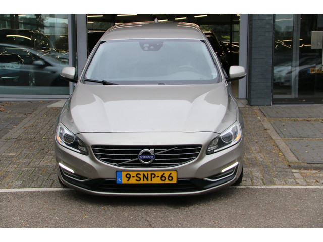volvo-v60-2.4-d6-awd-plug-in-hybrid-summum