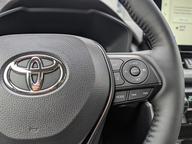 Toyota RAV4 2.5 Hybrid Style SPECIALE LAK STUUR- STOEL- EN VOORRUITVERWARMING LEER APPLE & ANDROID ELEK. ACHTERKLEP