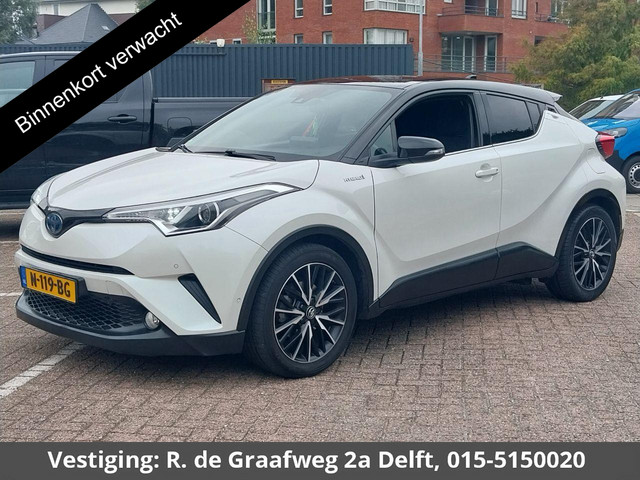 toyota-c-hr-1.8-hybrid-executive-limited-bi-tone---stoelverwarming---parkeersensoren--