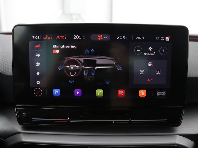 Seat Leon 1.5 eTSI FR Intens | Stoel & stuurverwarming | Trekhaak | Adaptive cruise | Navigatie | Parkeerhulp | Full LED