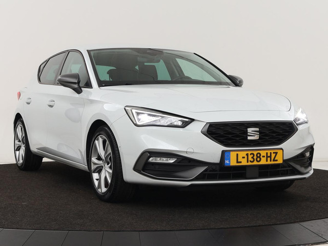 seat-leon-1.5-etsi-fr-intens---stoel--stuurverwarming---trekhaak---adaptive-cruise---navigatie---parkeerhulp---full-led