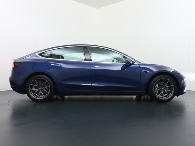 tesla-model-3-rwd-sr--60kwh-325pk-soh-88-lmv-autopilot-leder-panodak-adaptive-cruise-lmv-camera-s-elektr.-stuur-stoelen-spiegels-geheugen-eas