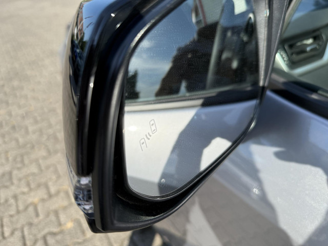 Toyota RAV4 2.5 PLUG-IN HYBRID 300 AWD LIMITED EDITION NIEUW & DIRECT LEVERBAAR! BLIND-SPOT HEAD-UP 360°CAMERA P-SENSOREN JBL-AUDIO 19LM-VE