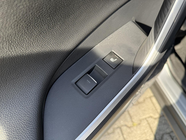 Toyota RAV4 2.5 PLUG-IN HYBRID 300 AWD LIMITED EDITION NIEUW & DIRECT LEVERBAAR! BLIND-SPOT HEAD-UP 360°CAMERA P-SENSOREN JBL-AUDIO 19LM-VE