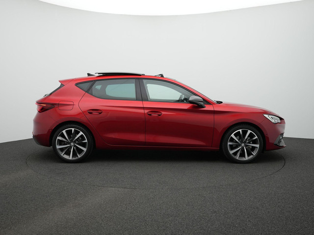 seat-leon-1.5-etsi-150-pk-dsg-fr-launch-edition---panoramadak---trekhaak---navigatie---parkeersensoren-voor-achter