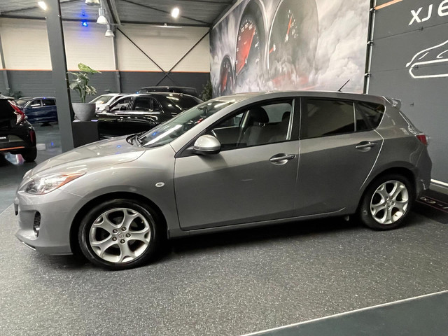 mazda-3-1.6-navigator-navi-nap-xenon