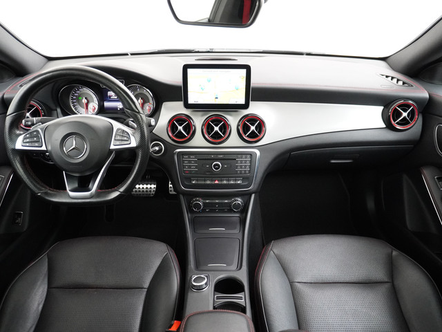 Mercedes-Benz CLA 250 AMG AUT-7 211pk Night-Pack Sport Leer Pano-dak Navi Pro Airco Thermatik Camera Cruise Control Ambition Amg Exklusiv-Pack Sto