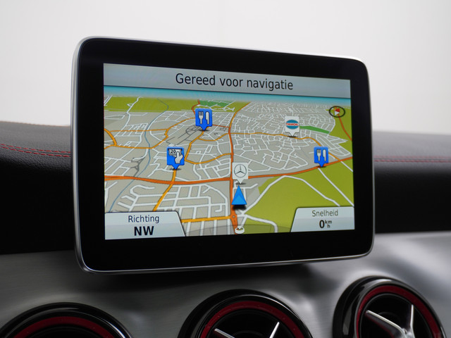 Mercedes-Benz CLA 250 AMG AUT-7 211pk Night-Pack Sport Leer Pano-dak Navi Pro Airco Thermatik Camera Cruise Control Ambition Amg Exklusiv-Pack Sto