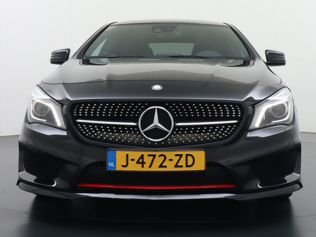 Mercedes-Benz CLA 250 AMG AUT-7 211pk Night-Pack Sport Leer Pano-dak Navi Pro Airco Thermatik Camera Cruise Control Ambition Amg Exklusiv-Pack Sto