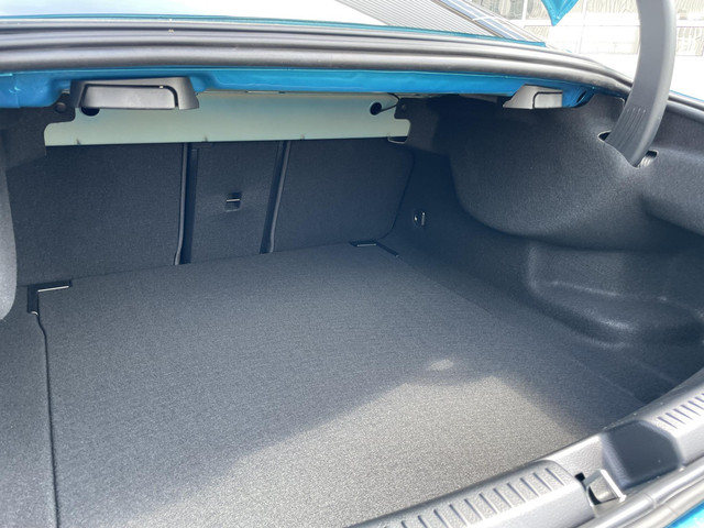 Mercedes-Benz CLA 180 Star Edition AMG Line | Night Pakket | Winter Pakket | 19 inch Multispaaks AMG Velgen | Panoramadak | MULTIBEAM LED Koplampe