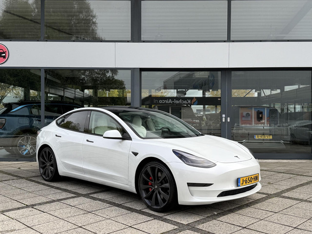 tesla-model-3-performance-awd---autopilot---panorama---leder--