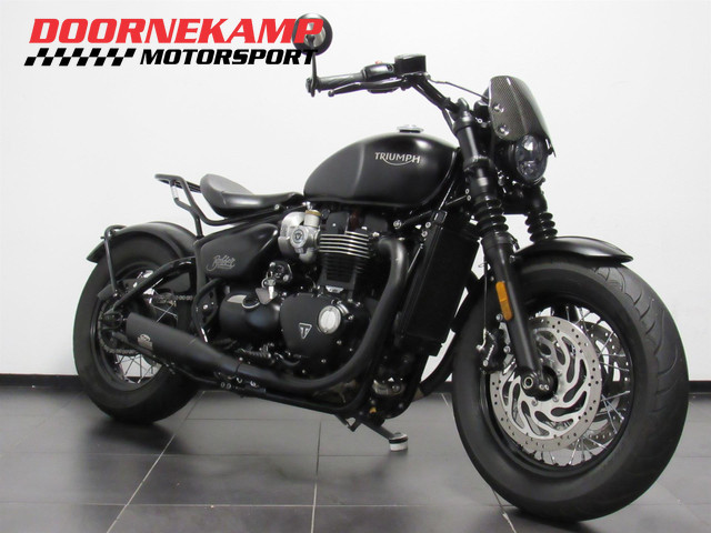 Triumph Bonneville BOBBER