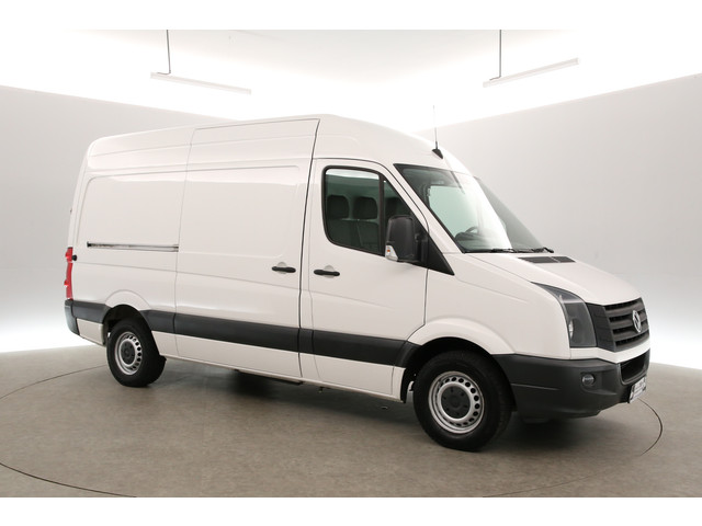 volkswagen-crafter-2.0-tdi-l2h2---140pk---nachtkoeling---koelwagen-1-c---airco---cruise---3-zits---parkeersens.