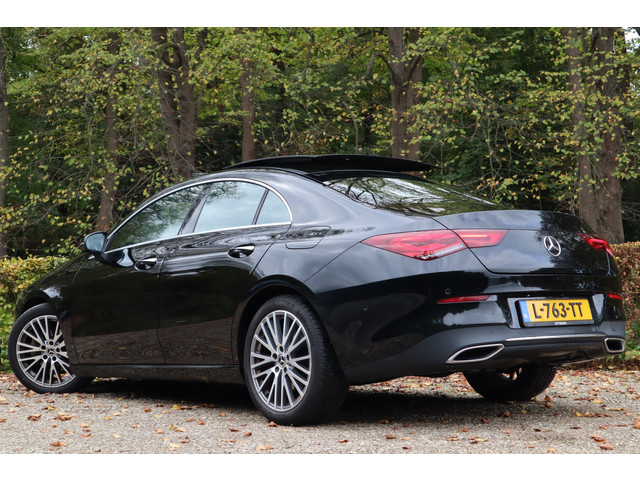 Mercedes-Benz CLA 200 Business Solution Luxury | Pano | Leder | Burmester |
