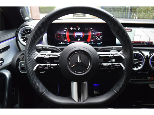 mercedes-benz-cla-shooting-brake-250-e-amg-led-panorama-memory-distronic-burmester-camera-360-head-up-pdc