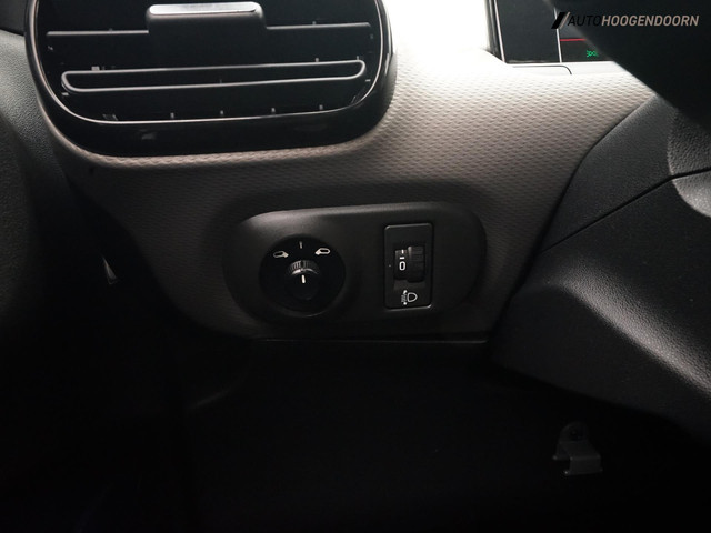 Citroen C4 Cactus 1.2 PureTech Business Sport (APPLE CARPLAY,LED VERLICHTING,CAMERA,CLIMATE,CRUISE,LM-VELGEN,TOPCONDITIE)