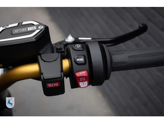 BMW R 12 Akrapovic volledig systeem   Option 719   Roadlok
