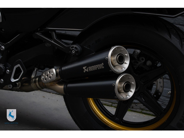 BMW R 12 Akrapovic volledig systeem   Option 719   Roadlok