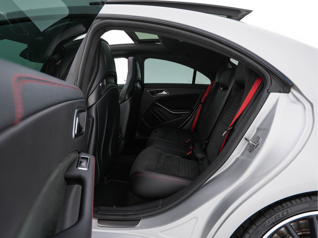 Mercedes-Benz CLA AMG 45 4MATIC Ambition Aut. *PANO | AMG-AERO-PACK | RECARO-SPORTSEATS | MICROFIBRE | FULL-LED | MEMORY-PACK | HARMAN KARDON-SURR