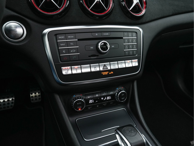 Mercedes-Benz CLA AMG 45 4MATIC Ambition Aut. *PANO | AMG-AERO-PACK | RECARO-SPORTSEATS | MICROFIBRE | FULL-LED | MEMORY-PACK | HARMAN KARDON-SURR