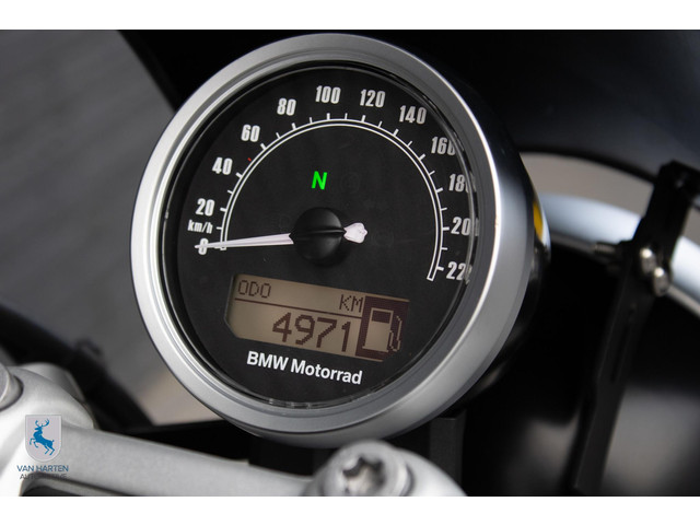 BMW R nineT Pure Option 719   Club Sport