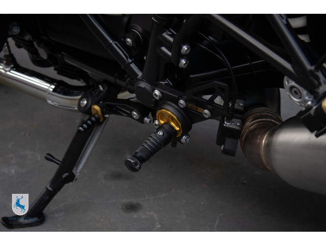 BMW R nineT Pure Option 719   Club Sport