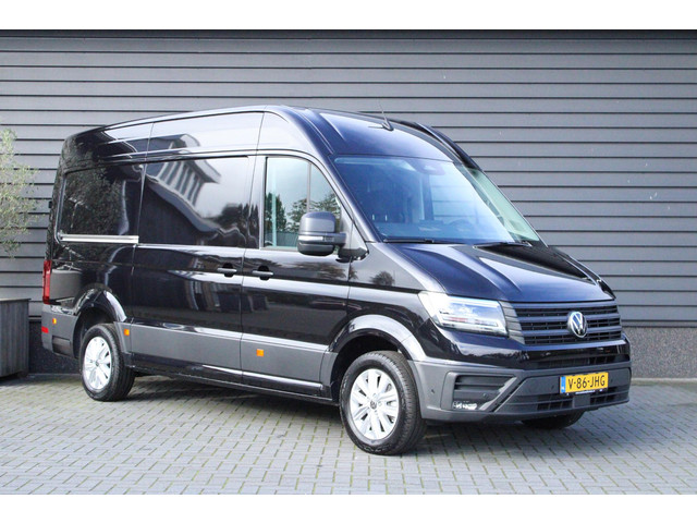 volkswagen-crafter-30-2.0-tdi-140pk-dsg-l3h3-exclusive-bpm-vrij--betimmering-trekhaak-camera-led-virtual-cockpit-navigatie