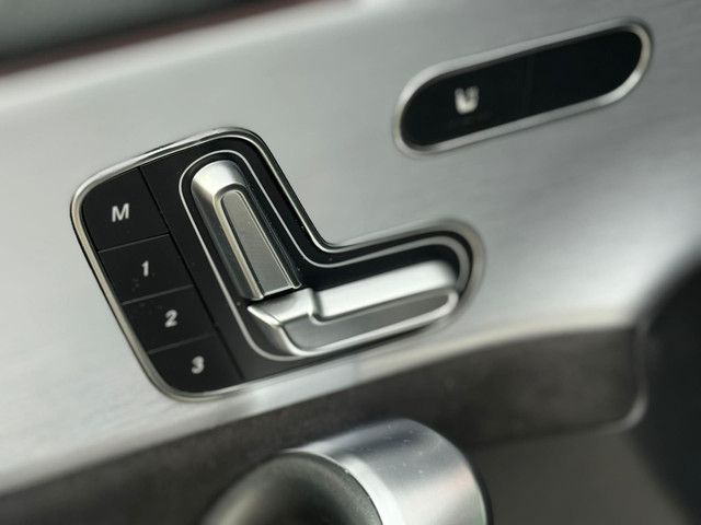 Mercedes-Benz CLA 180 AMG l PANO l SFEER l MATRIX l KEYLESS l CAMERA l SOUND l EL- STOEL l ORG.NL l 1e EIG