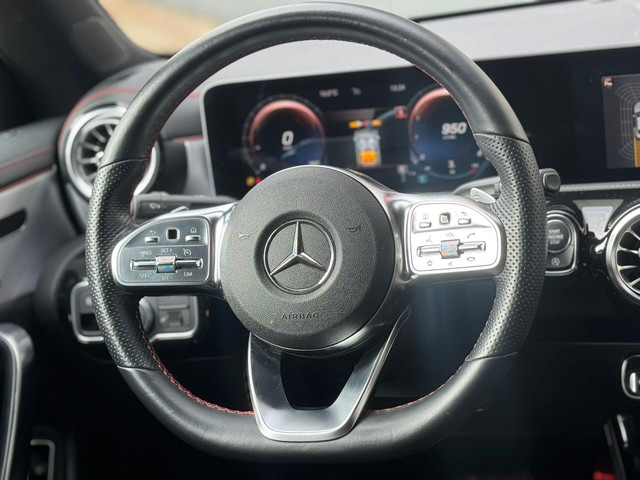 Mercedes-Benz CLA 180 AMG l PANO l SFEER l MATRIX l KEYLESS l CAMERA l SOUND l EL- STOEL l ORG.NL l 1e EIG