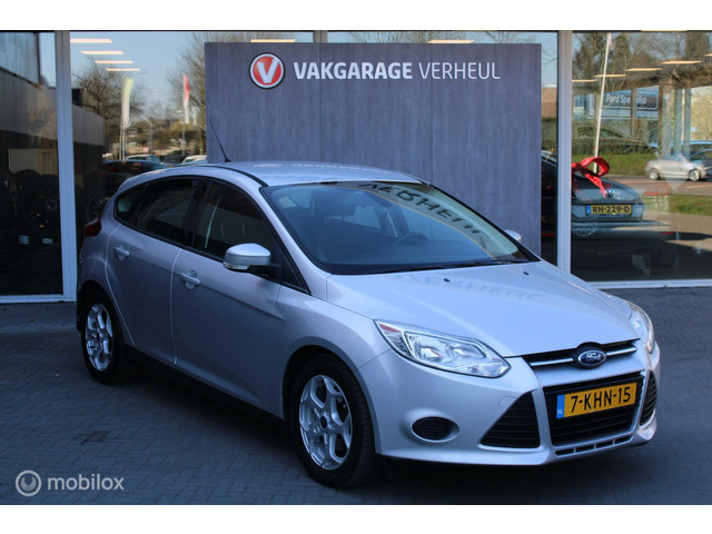 ford-focus-1.0-ecoboost-trend-trekhaak-airco-nap