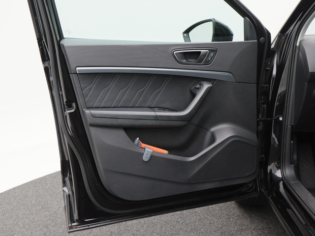 Seat Ateca 1.5 TSi 150 Pk Automaat Style Business Intense | Full Led | Navigatie | Trekhaak | Stoel stuur Verwarming | Elektrische Stoelen