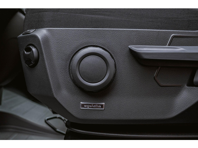 Volkswagen Crafter 2.0 TDI 140 pk Aut. L3H2 BPM Vrij Nwe Model Volkswagen Crafter 2.0 TDI 140 pk DSG Aut. L3H2 BPM Vrij Nwe Model Navi, Trekhaak me