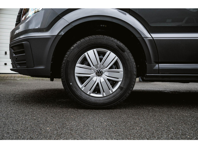 Volkswagen Crafter 2.0 TDI 140 pk Aut. L3H2 BPM Vrij Nwe Model Volkswagen Crafter 2.0 TDI 140 pk DSG Aut. L3H2 BPM Vrij Nwe Model Navi, Trekhaak me