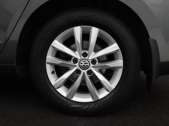 Volkswagen Touran 1.2 TSI Comfortline 7-persoons | Trekhaak | Carplay | Climate control | Cruise control | Bluetooth