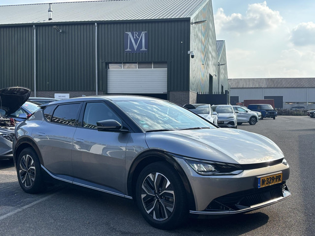 kia-ev6-plus-77.4-kwh-soh-100-1e-eigenaar---stoel--stuurverwarming---stoelventilatie---elektr.-achterklep---mem.-stoel---dodehoek---rij