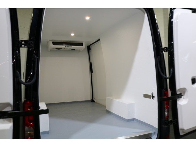 Volkswagen Crafter 2.0 TDI 140pk L3 H3 Automaat Koelwagen Vrieswagen -20 Dag en Nacht