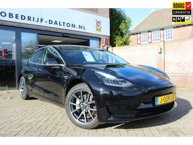 tesla-model-3-rwd-plus-60-kwh-soh-92-1----1e-eig---autopilot---lage-km-----leer---panodak