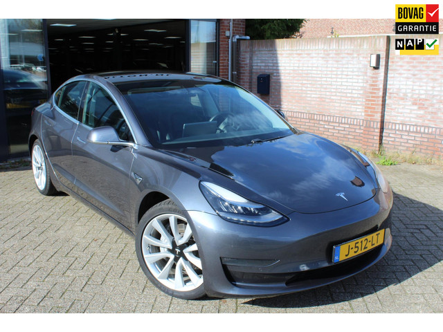 tesla-model-3-long-range-awd-75-kwh-trekhaak---19-lmv---autopilot---1e-eig---incl.-btw---leer---panodak
