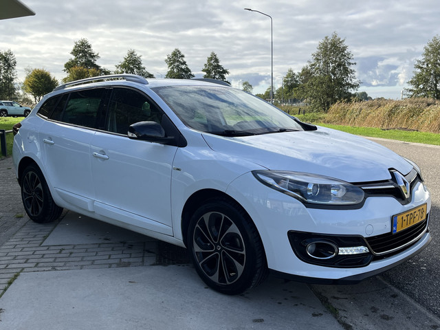 renault-mgane-estate-1.2-132-pk-tce-bose---automaat---camera---parkeersensoren-v-a---trekhaak-afneembaar---climate---keyless---17---lmv--